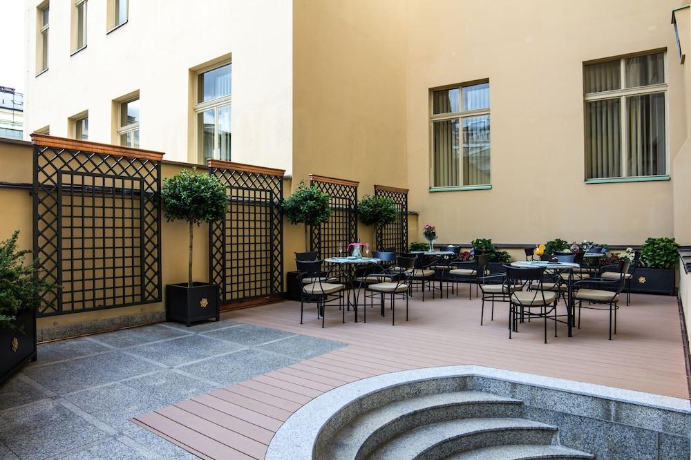 Hotel Liberty Prague Ngoại thất bức ảnh