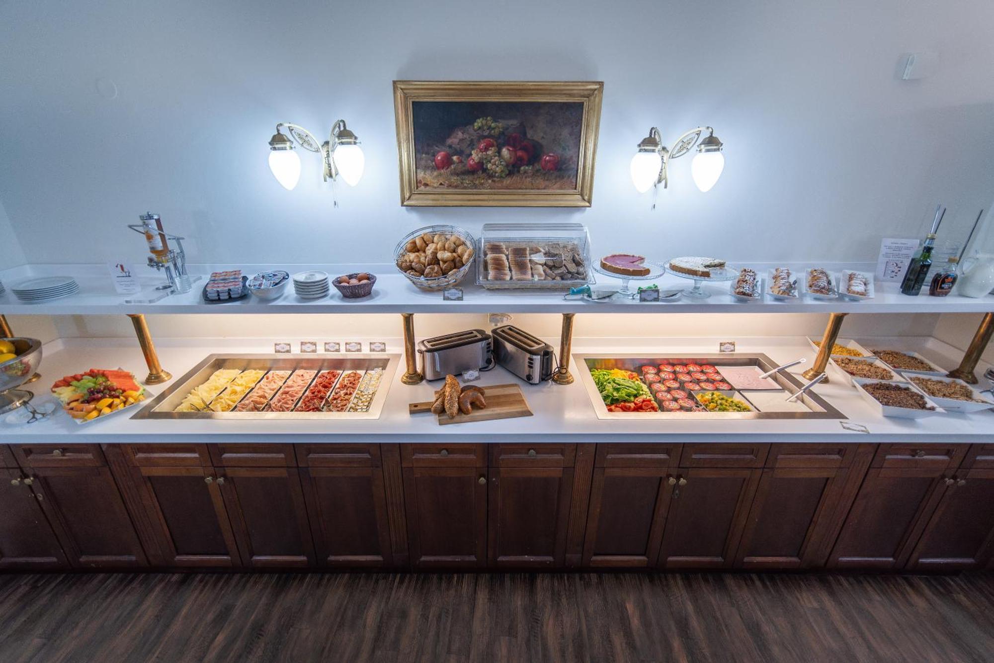 Hotel Liberty Prague Ngoại thất bức ảnh