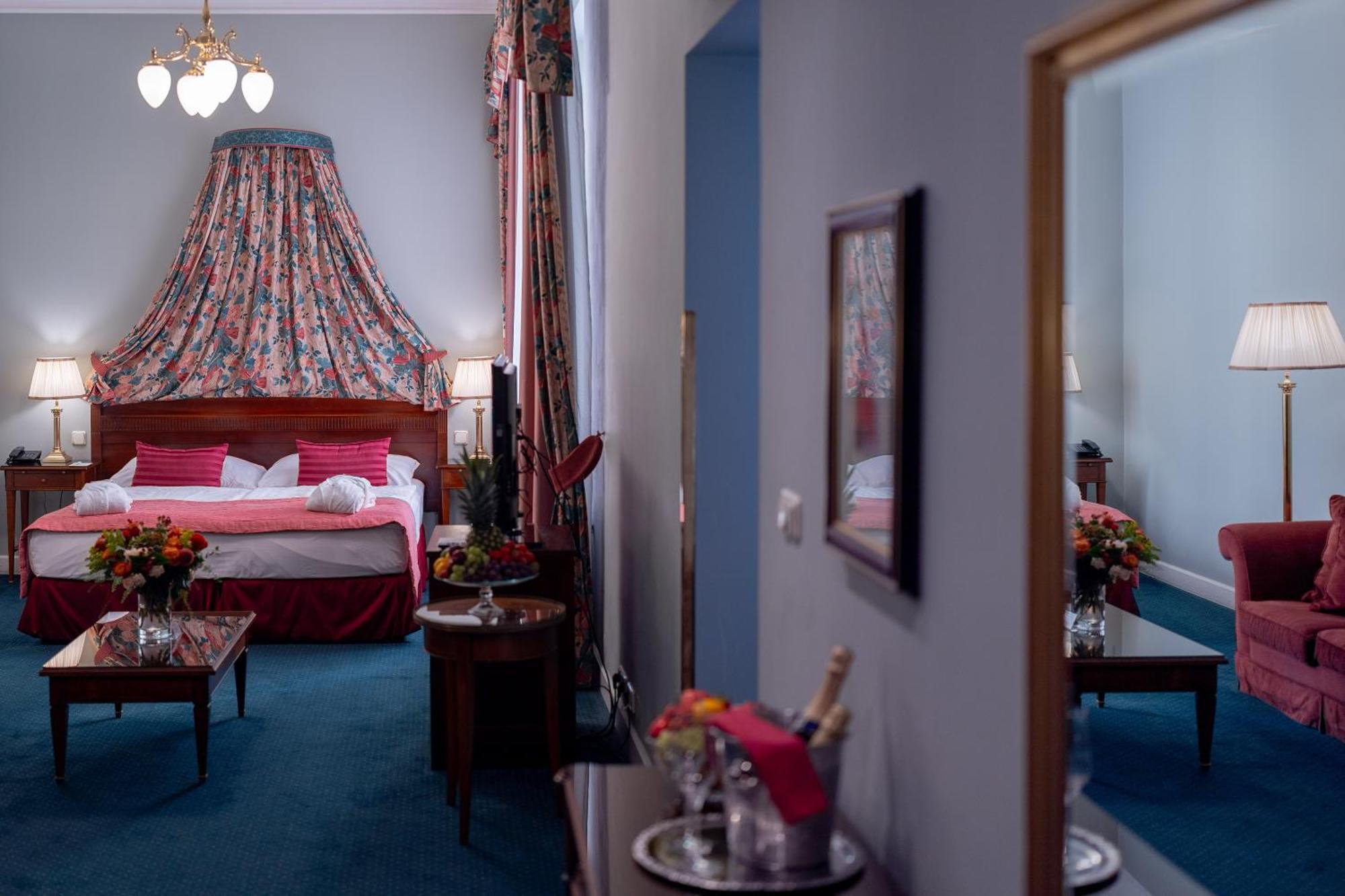 Hotel Liberty Prague Ngoại thất bức ảnh