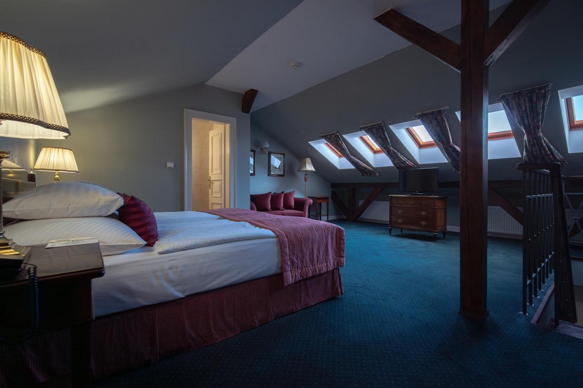 Hotel Liberty Prague Ngoại thất bức ảnh