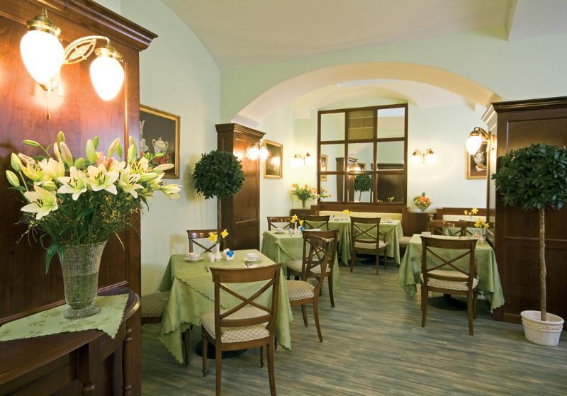 Hotel Liberty Prague Ngoại thất bức ảnh